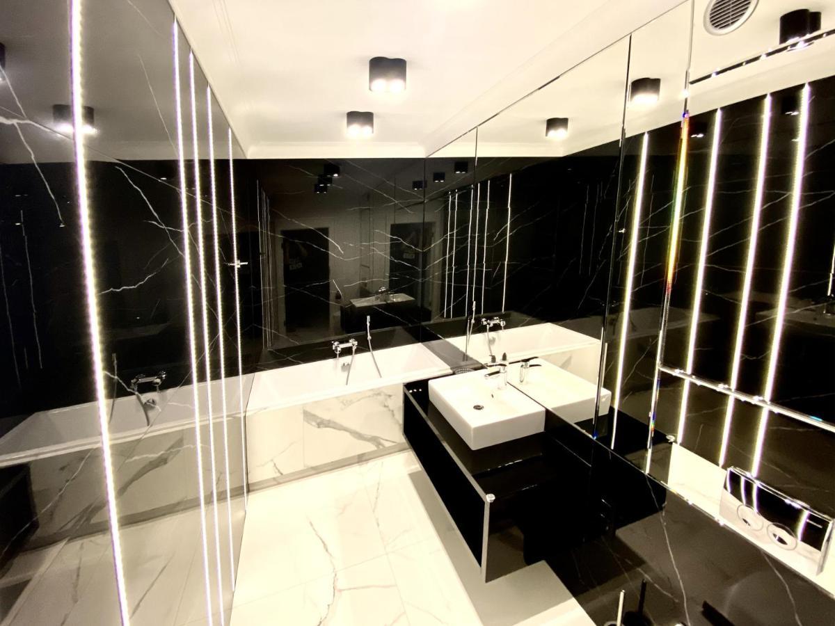 City Rent Apartments Лодзь Екстер'єр фото