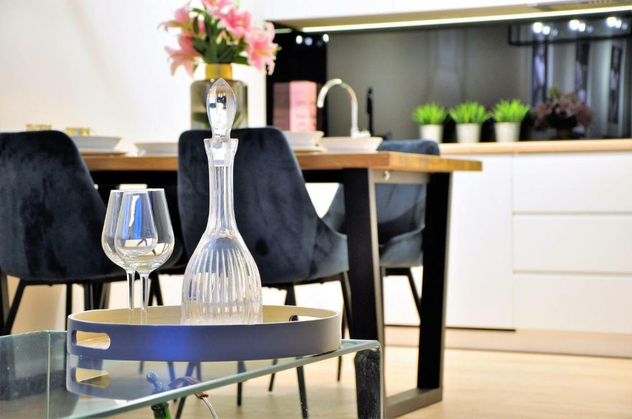 City Rent Apartments Лодзь Екстер'єр фото