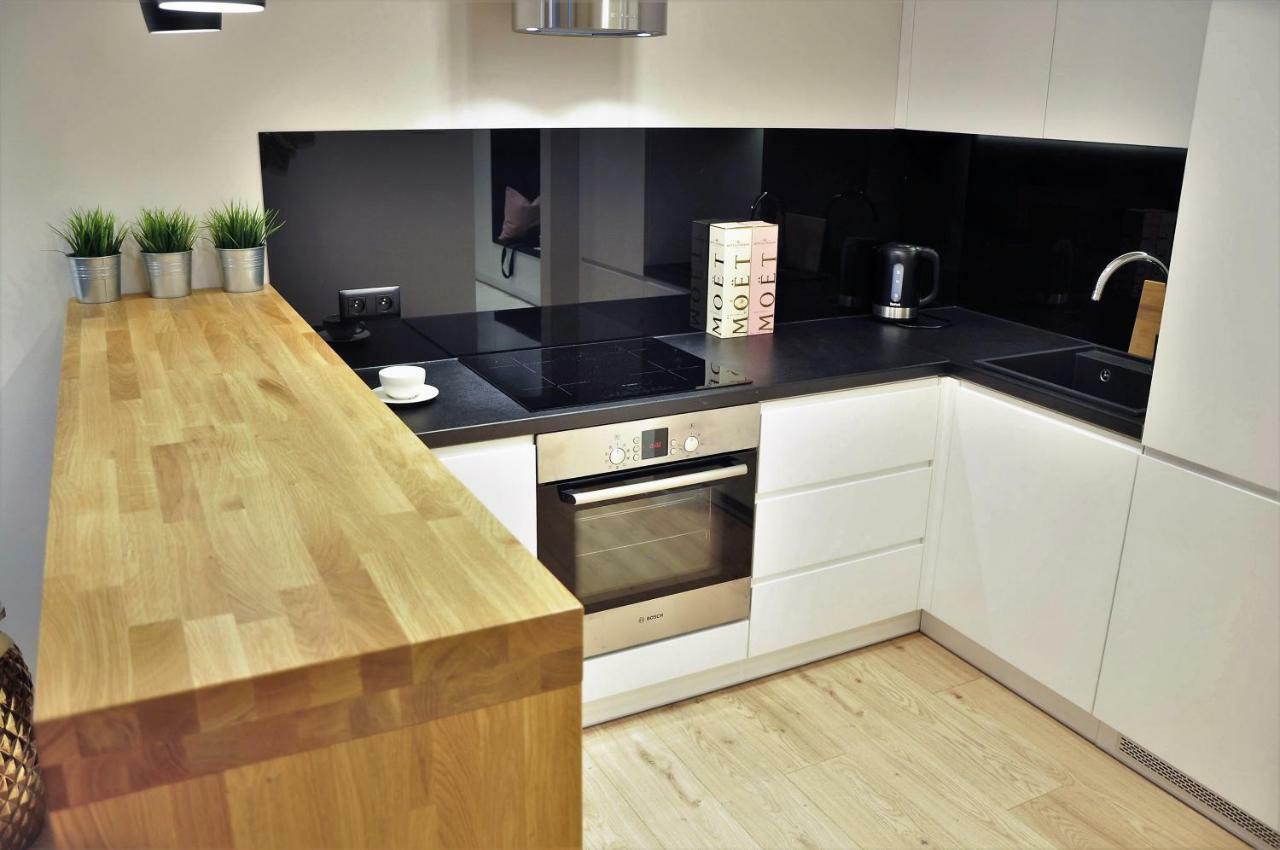 City Rent Apartments Лодзь Екстер'єр фото